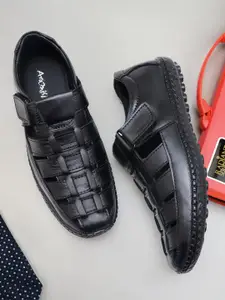 ARAMISH Men Ethnic Leather Fisherman Sandals