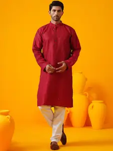 SOJANYA Geometric Embroidered Band Collar Thread Work Straight Kurtas