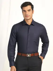 Blackberrys Men India Slim Fit Spread Collar Textured Cotton Formal Shirt