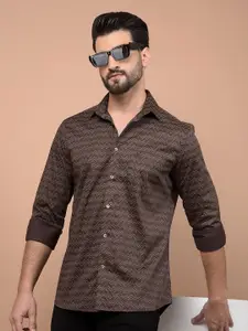 Crimsoune Club Men Classic Slim Fit Spread Collar Micro Checked Cotton Casual Shirt