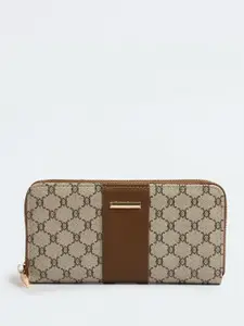 max Women Geometric Printed PU Zip Around Wallet