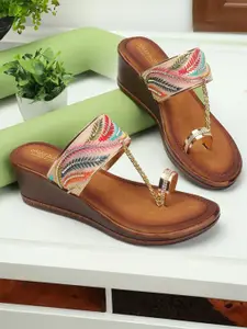 madam glorious Embellished Ethnic Wedge Sandals