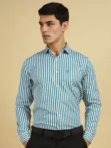 Allen Solly Men Slim Fit Spread Collar Vertical Striped Cotton Formal Shirt