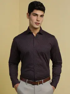 Allen Solly Men Slim Fit Spread Collar Geometric Printed Formal Shirt