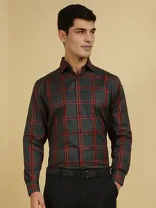 Allen Solly Men Slim Fit Spread Collar Tartan Checked Cotton Formal Shirt