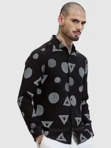 Snitch Men Smart Slim Fit Spread Collar Geometric Printed Casual Shirt