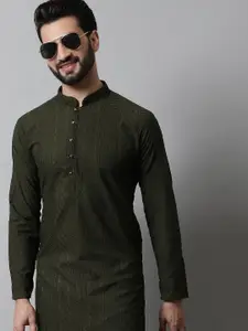 Jompers Men Embroidered Regular Chikankari Pure Cotton Kurta with Churidar