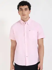 Tommy Hilfiger Men Classic Opaque Casual Shirt