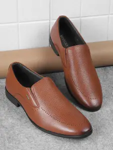 WALKWAY by Metro Men Leather Formal Slip-On Shoes