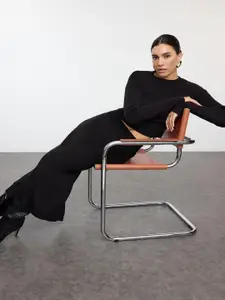 Trendyol Ribbed Self Design Round Neck Crop Top And Skirt