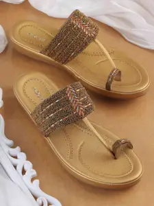 Mochi Women Embellished One Toe Flats