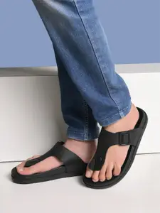 The Roadster Lifestyle Co. Men Solid Comfort Sandals