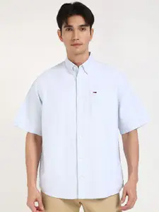 Tommy Hilfiger Men Classic Opaque Casual Shirt