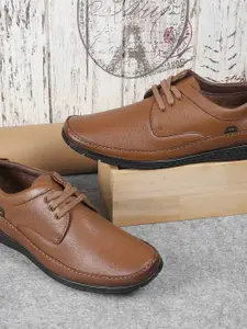 Metro Men Leather Derbys