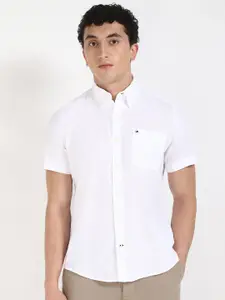 Tommy Hilfiger Men Classic Opaque Casual Shirt