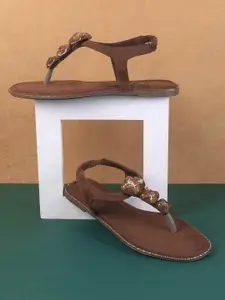 Metro Women T-Strap Flats