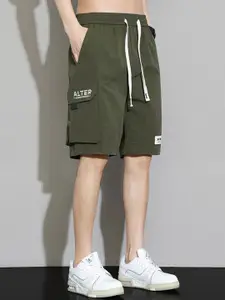 StyleCast Men Regular Fit Mid-Rise Cargo Shorts