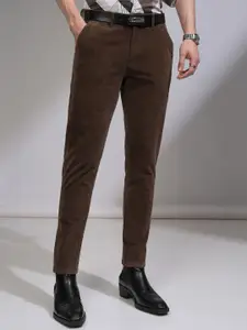 HIGHLANDER Men Corduroy Textured Smart Pant