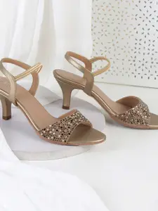 Metro Women Embellished Kitten Sandals