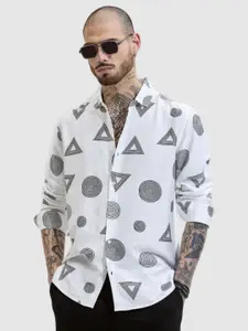 Snitch Men Smart Slim Fit Spread Collar Geometric Printed Casual Shirt