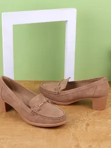 Mochi Women Textured Loafers