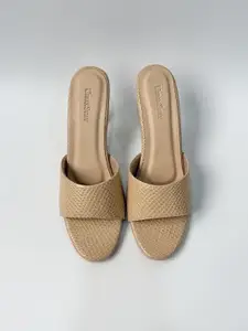 UrbanSway Sand Textured Kitten Heel Sandals