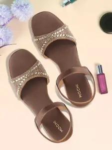 Mochi Women Embellished Flatform