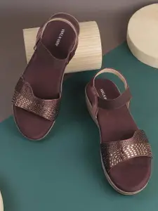 WALKWAY by Metro Block with