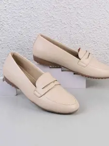 WALKWAY by Metro Textured Block Pumps