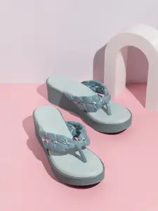 Inc 5 Women Flatform Sandals