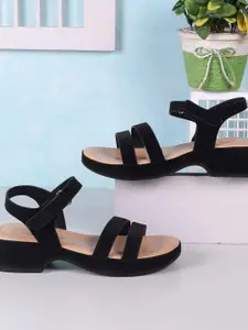 Mochi Textured Block Gladiators with Buckles