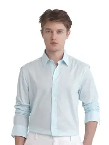 RARE RABBIT Men Comfort Fit  Spread Collar Solid Cotton Formal Shirt