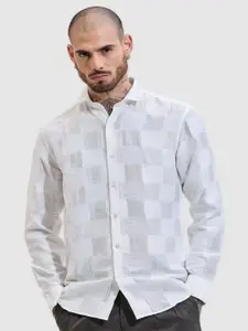 Snitch Men Smart Slim Fit Textured Casual Shirt