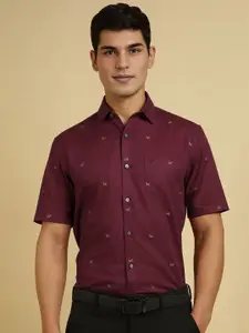 Allen Solly Men Slim Fit Spread Collar Conversational Printed Cotton Formal Shirt