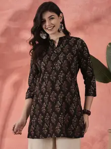 Sangria Women Printed Pure Cotton Mandarin Collar Top