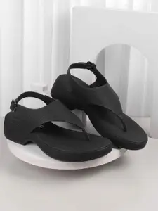 Metro Women Colourblocked T-Strap Flats