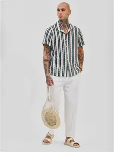 Snitch Men Boxy Opaque Striped Casual Shirt