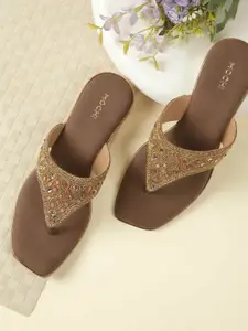 Mochi Women Embellished Block with