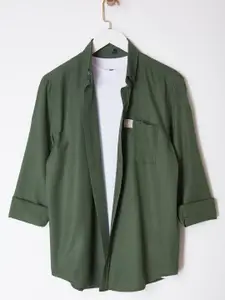 Trendyol Women Oversized Fit Spread Collar Solid Casual Shirt