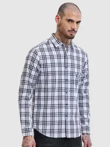 Snitch Men Smart Slim Fit Spread Collar Checked Cotton Casual Shirt