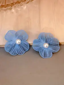 Niscka Pearls Studded Floral Shaped Studs