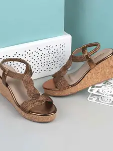 Mochi Colourblocked Wedge Pumps