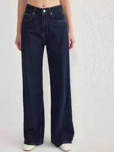 Trendyol Women Straight Fit Low Distress Cotton Jeans