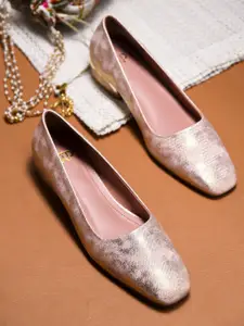 THE WHITE POLE Women Stylish Trending Block Heels Mule Bellies Sandal