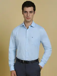 Allen Solly Men Slim Fit Spread Collar Solid Cotton Formal Shirt