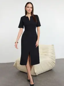 Trendyol V-Neck Short Sleeves Sheath Dress