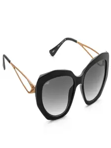 Image Women Oval Sunglasses with UV Protected Lens