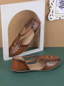 WALKWAY by Metro Colourblocked Block Pumps with Laser Cuts