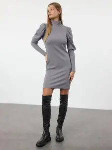 Trendyol High Neck Bodycon Dress