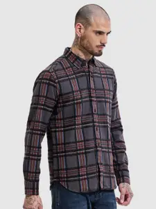Snitch Men Smart Slim Fit Button-Down Collar Tartan Checked Cotton Casual Shirt